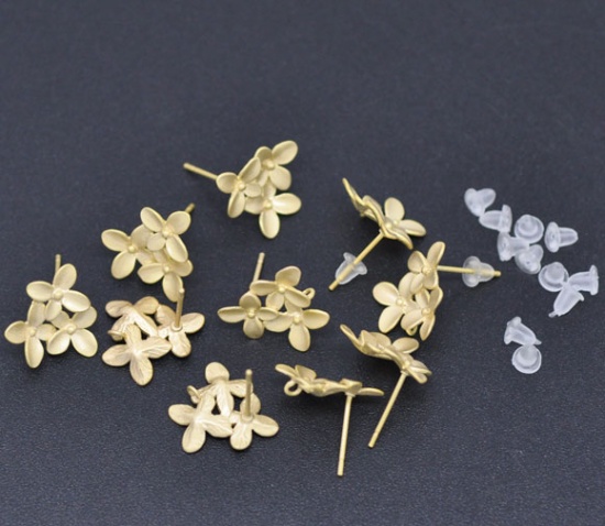 Picture of Brass Ear Post Stud Earrings Findings Triple Flower Gold Plated W/ Loop 15mm( 5/8") x 14mm( 4/8"), Post/ Wire Size: (21 gauge), 50 PCs                                                                                                                        