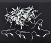 Immagine di Lega di Ferro Componente di Orecchino Ganci per Orecchini Curva Argento Placcato Nulla Disegno 19mm x 18mm posta / filo: ( 0.7mm )， 300 Pz