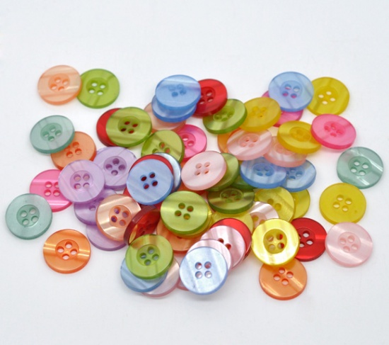 100pcs Assorted Sizes Resin Buttons 2 Holes and 4 Holes Round