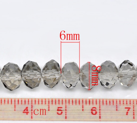 クリスタルガラスビーズ フラットラウンド 薄鼠色 透明 ファセット・カット 約 8mm x 6mm、 穴：約 1mm、 42cm長さ、 5 連 （約 72PCS /一連） の画像