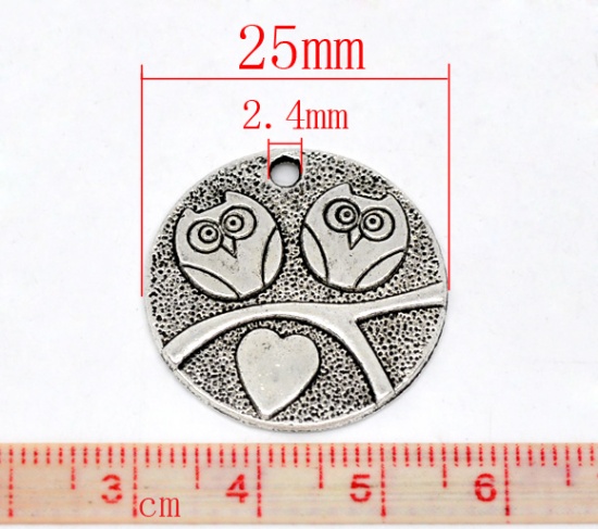 Picture of Antique Silver Color Owl Pattern Halloween Ornaments Pendants 25mm Dia. sold per packet of 20