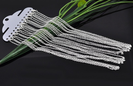 Picture of Link Cable Chain Necklace Silver Plated 45.6cm(18") long, Chain Size: 3.5x2.5mm(1/8"x1/8"), 12 PCs