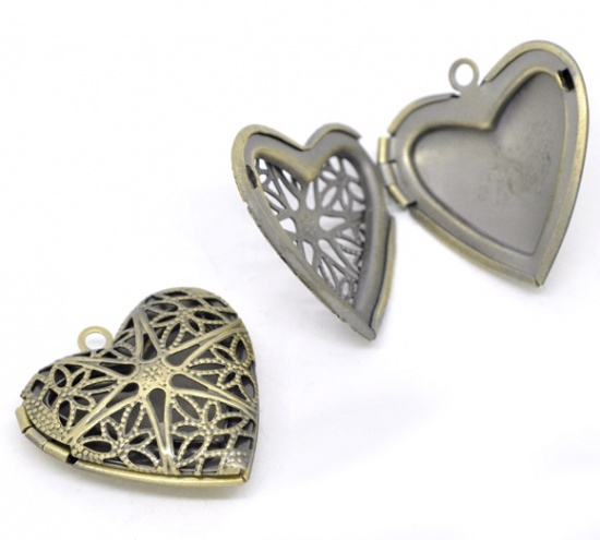 Picture of Brass Picture Photo Locket Frame Pendants Heart Antique Bronze (Fits 18.7mm x 13.7mm) 26mm(1") x 26mm(1"), 1 Piece