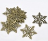 Image de 50 Estampes Flocon de neige Filigrané Couleur bronze 45x45mm
