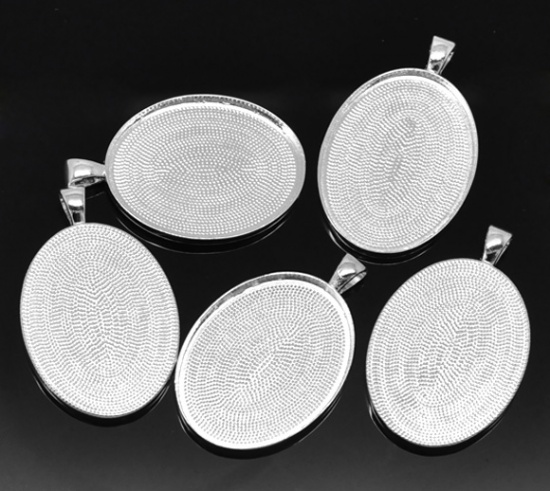 Immagine di Lega di Zinco Charm Ciondoli Ovale Argento Placcato Basi per Cabochon Addetti 4cm x 3cm 5cm x 3.2cm, 5 Pz