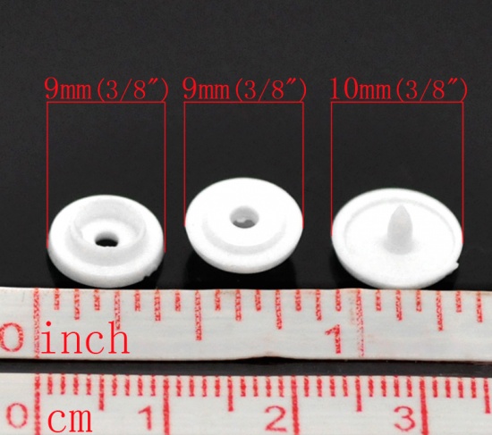 Picture of Plastic Snap Fastener Buttons Round White 10x5mm( 3/8" x 2/8") 9x4mm( 3/8" x 1/8") 9x3mm( 3/8" x 1/8"), 200 Sets(4 PCs/Set)