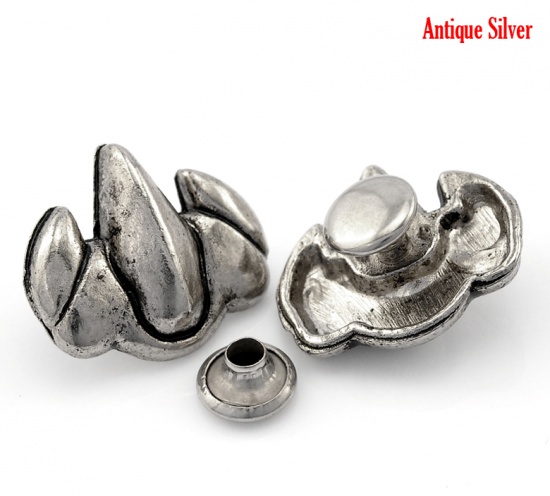Picture of Zin Based Alloy Spike Rivet Studs Antique Silver 20x18mm(6/8"x6/8") 8x3.5mm(3/8"x1/8"), 20 Sets