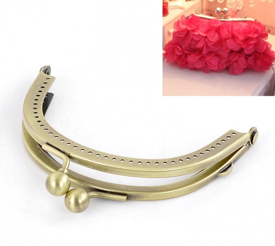 Picture of Iron Based Alloy Kiss Clasp Lock Purse Frame Arch Antique Bronze Ball 8.9x6.9cm(3 4/8"x2 6/8"), Open Size: 13.4x8.9cm(5 2/8"x3 4/8"), 2 PCs