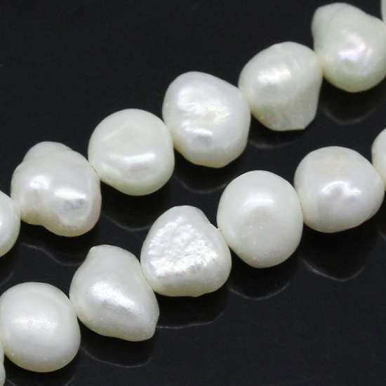 Immagine di Perla Perline Irregolare Naturale Circa 9mm x 7mm-7mm x 7mm Foro: Circa 0.5mm lunghezza:37.0cm 1 Filo （Circa55 Pezzi/Treccia)