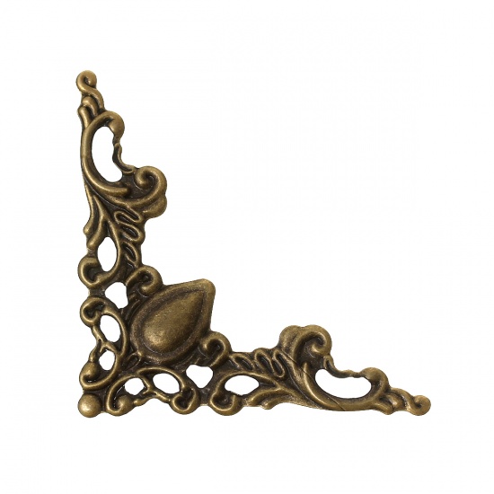 Image de Cabochons d'Embellissement Estampe en Filigrane Creux en Alliage de Fer Triangle Fleurs Gravé Bronze Antique 4.1cm x 4.1cm, 100 Pcs
