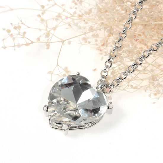 Picture of Jewelry Necklace Heart Silver Tone Faceted Clear Acrylic Rhinestone 65cm(25 5/8") long, 1 Piece