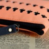 人工革 筆箱 長方形 ピンクオレンジ 花パターン 19cmx 9cm、 1 個 の画像
