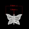 Bild von Eisen(Legierung) Charm Anhänger Schmetterling Tier Versilbert Streifen Filigran 39mm x 26mm, 20 Stücke