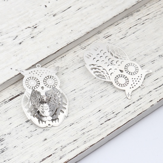 Image de Pendentifs Estampe en Filigrane en Laiton Hibou Argent Mat à Strass Transparent 54mm x 35mm, 3 Pcs