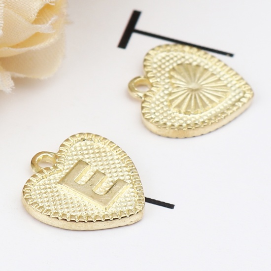 Immagine di Lega di Zinco San Valentino Charms Colore Oro 16K Cuore Lettera Maiuscola Lettere " E " 15mm x 15mm, 20 Pz