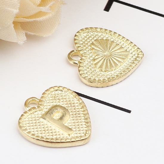 Immagine di Lega di Zinco San Valentino Charms Colore Oro 16K Cuore Lettera Maiuscola Lettere " P " 15mm x 15mm, 20 Pz