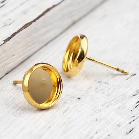 Immagine di Iron Based Alloy Cabochon Settings Ear Post Stud Earrings Findings Round Gold Plated (Fit 8mm Dia.) 10mm Dia., Post/ Wire Size: (21 gauge), 30 PCs