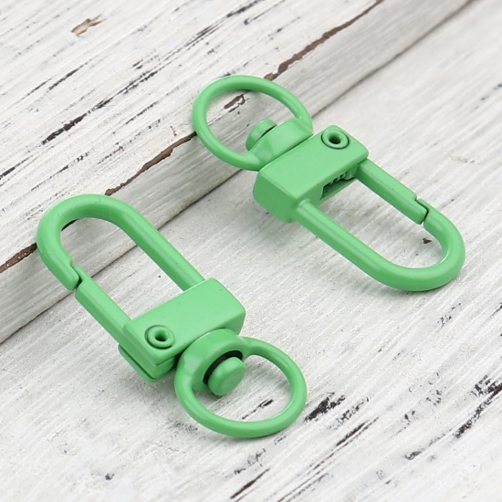 Immagine di Iron Based Alloy Keychain & Keyring Green Arched Enamel 34mm x 12mm, 10 PCs