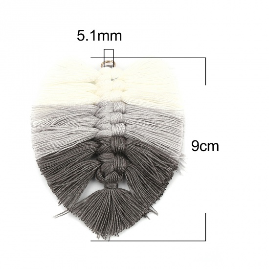 Image de Pendentifs Franges en Polyester Feuille Gris Franges 90mm x 65mm, 2 Pcs