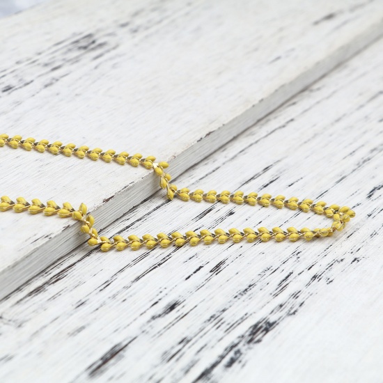 Picture of Brass Enamel Link Chain Findings Leaf Gold Plated Yellow 6mm, 1 M                                                                                                                                                                                             