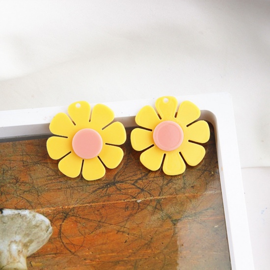 Immagine di Acrilato Ciondoli Fiore Giallo 32mm x 32mm, 5 Pz