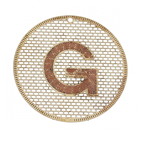 Image de Pendentif Estampe en Filigrane Creux en Laiton Rond Couleur Laiton Sans Plaqué Initial Alphabet/ Lettre " G " Gravé 35mm Dia, 20 PCs