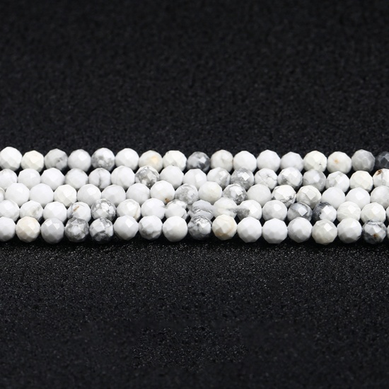 Picture of Howlite ( Natural ) Beads Round White & Gray Faceted About 3mm Dia., 37cm(14 5/8") - 36cm(14 1/8") long, 1 Strand (Approx 115 PCs/Strand)