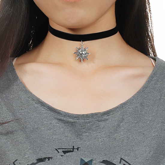 Picture of New Fashion Black Velveteen Handmade Choker Necklace Antique Silver Sun Pendant 35cm(13 6/8") long, 1 Piece