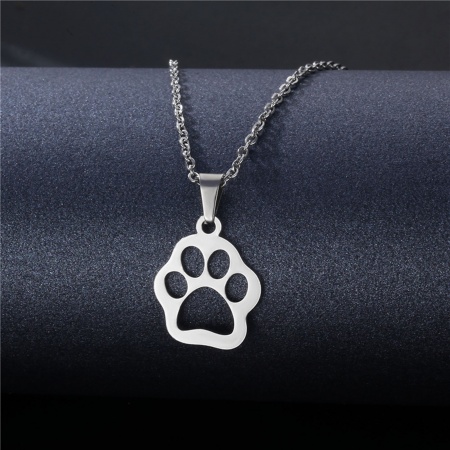 Picture of Wholesale Paw Claw Pendant Charm Necklace, Silver Tone 304 Stainless Steel Link Cable Chain, Women's Pet Memorial Stylish Gift Jewelry For Retailer, 45cm(17.7") long, 1 Piece