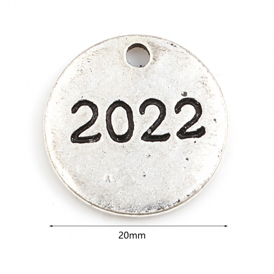 Picture of Zinc Based Alloy Year Charms Round Antique Silver Color Number Message " 2022 " 12mm Dia., 50 PCs