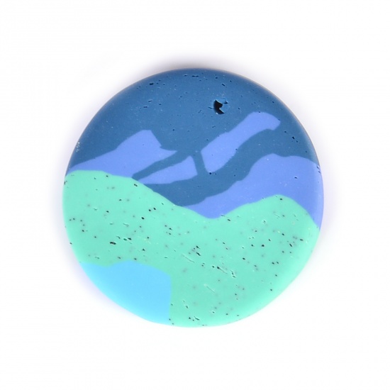 粘土 チャーム 円形 青 + 緑 ランダムな色 26mm 直径、 5 個 の画像