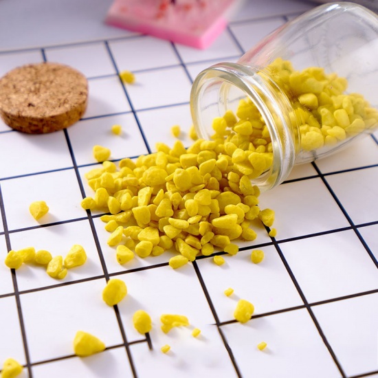 Picture of Crystal Resin Jewelry Craft Filling Material Lemon Yellow 15mm - 3mm, 1 Bag