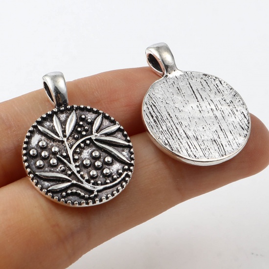 Picture of Zinc Based Alloy Charms Round Antique Silver Color Flower 27mm x 20mm, 10 PCs