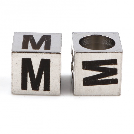 Image de Perles pour DIY Fabrication de Bijoux en 304 Acier Inoxydable Carré Argent Mat Noir Alphabet Initial/ Lettre Majuscule Message " M" 7mm x 7mm, Trou: env. 5.1mm, 1 Pièce