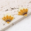 Immagine di Lega di Zinco Charms Quadrato Oro Placcato Giallo & Arancione Fiore 21mm x 18mm , 5 Pz