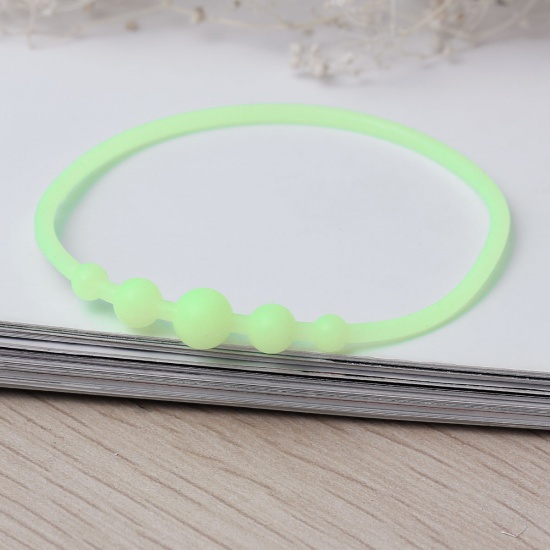 Picture of Fashion Personalized Silicone Bracelet Light Green Noctilucent Beads 19cm(7 4/8") long,50PCs