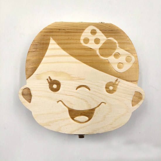 Immagine di Natural - Spanish Girl Pine Wood Tooth Keepsake Box Organizer 12.5x11.5x3cm, 1 Piece