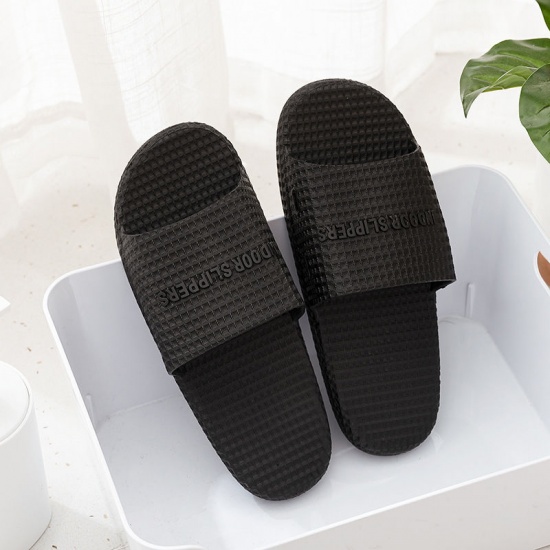 Immagine di Black - Size 44-45 PVC Men And Women Couple Summer Soft Soled Non-Slip Shower Slippers Sandals For Bathroom Indoor, 1 Pair