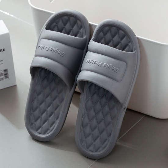 Immagine di Gray - Size 42-43 EVA Men And Women Couple Summer Soft Soled Non-Slip Shower Slippers Sandals For Bathroom Indoor Outdoor, 1 Pair
