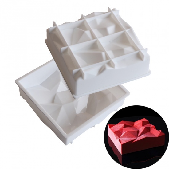 Immagine di White - Food Grade Silicone Baking Mold DIY Cake Accessories 14.7x14.7x5.2om, 1 Piece