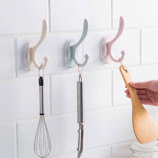 Immagine di Pink - Self Adhesive Wall Hooks Seamless Stickers Kitchen Bathroom Wall-mounted Strong Suction Cup, 2 PCs