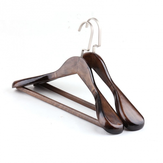 Immagine di Dark Brown - Men's Wide Shoulder Non-Slip Non-Trace Solid Wood Hanger For Suit Coat 45x25x5.5cm, 1 Piece