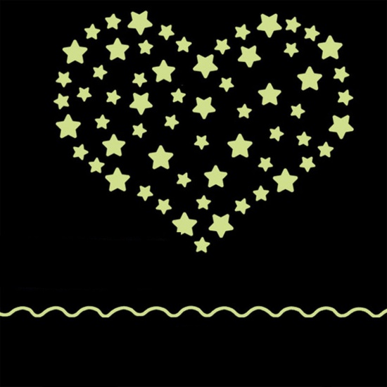 Immagine di Green - Heart Star PVC Glow In The Dark Luminous Wall Sticker Home Decoration 21x24.5cm, 1 Piece