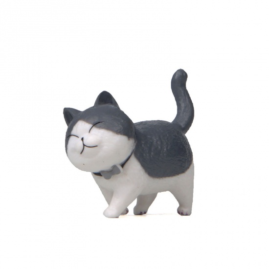 Immagine di Gray - Second Generation PVC Cute Cat Ornaments Home Landscape Miniature Decoration 4.1x4.6cm, 1 Piece