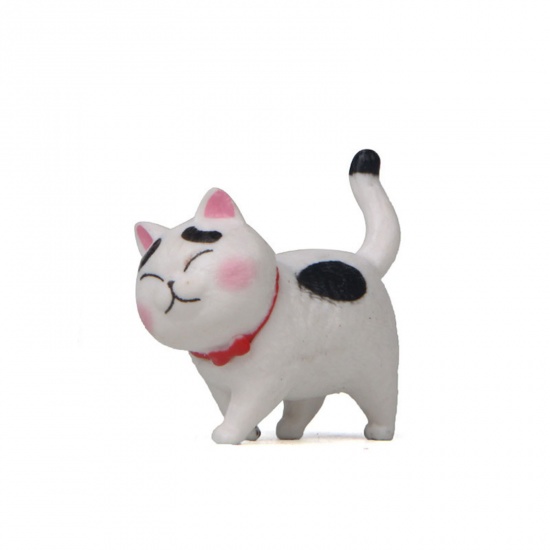 Immagine di White - Second Generation PVC Cute Cat Ornaments Home Landscape Miniature Decoration 4.1x4.6cm, 1 Piece