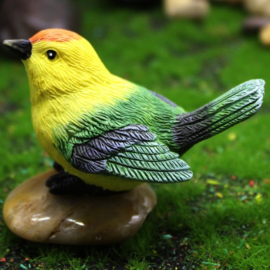 Picture of Green - Resin Simulation Bird Micro Landscape Miniature Decoration 6.8x4x4.3cm, 1 Piece