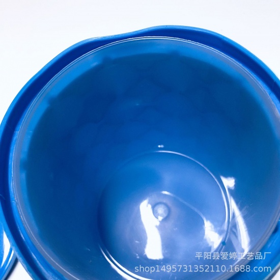 Immagine di Blue - TPR Ice Bucket Mold With Lid 14x12cm, 1 Piece