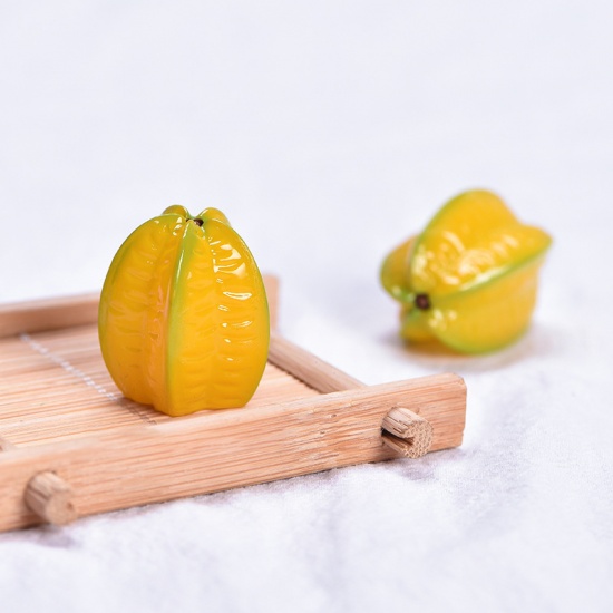 Immagine di Yellow - 3# Carambola Fruit Resin Micro Landscape Miniature Decoration 3x2.5cm, 1 Piece