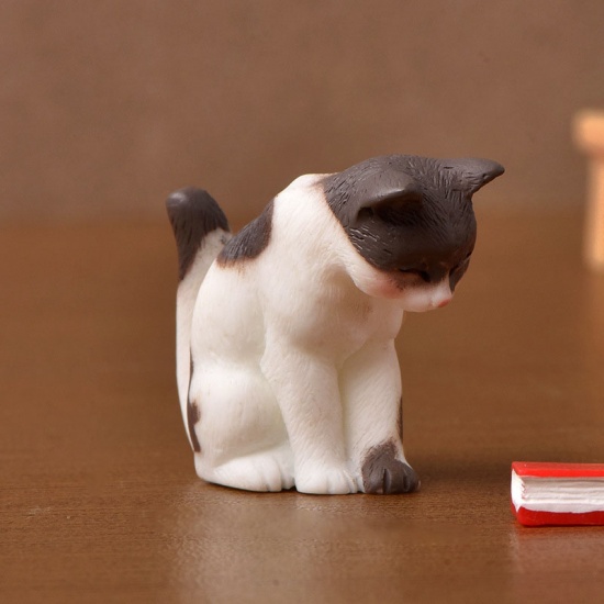 Picture of Coffee - 11# Cute Cat Series Resin Micro Landscape Miniature Decoration 3.5x3cm, 1 Piece
