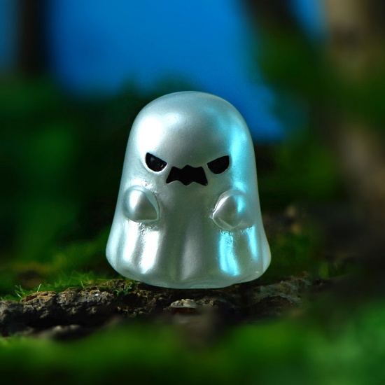 Immagine di Silver - 7# Halloween Ghost Resin Micro Landscape Miniature Decoration 2.9x2.5cm, 1 Piece